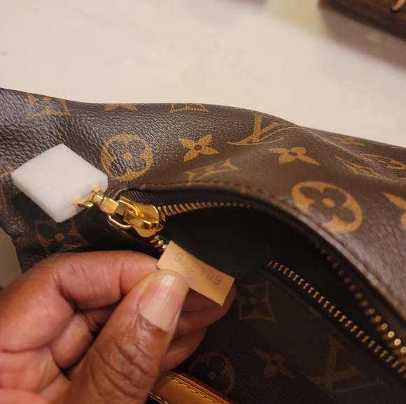 LV Original Bumbag - Picture 4 of 12